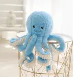 Plüschkissen in Form eines Oktopus